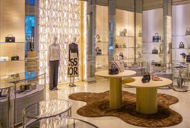 Show Room Rugs