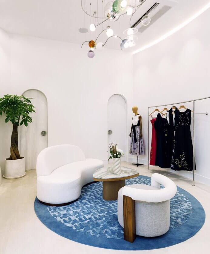 4. Retail - Moonray store - moonray-4-693x866x0x0x693x840x1707981887 (1)