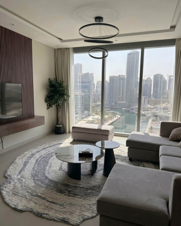 Real Estate Dubai Show Apartment